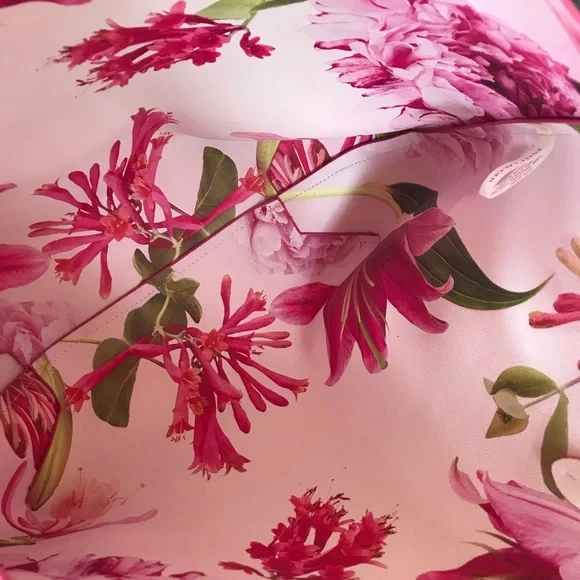 Gorgeous bright pink tote Estée Lauder. - Picture 3 of 7